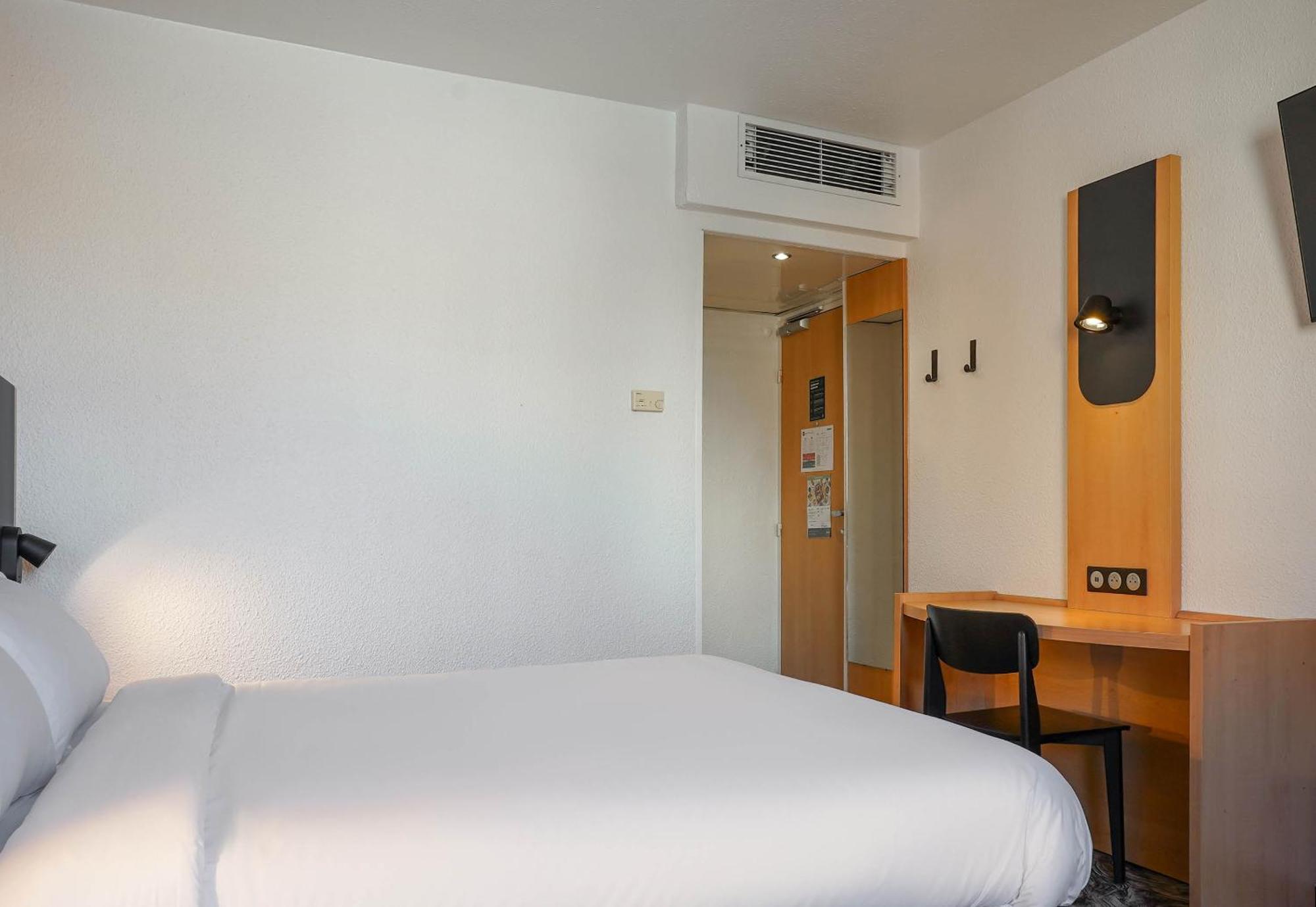 B&B Hotel Marseille Centre Vieux Port Екстериор снимка