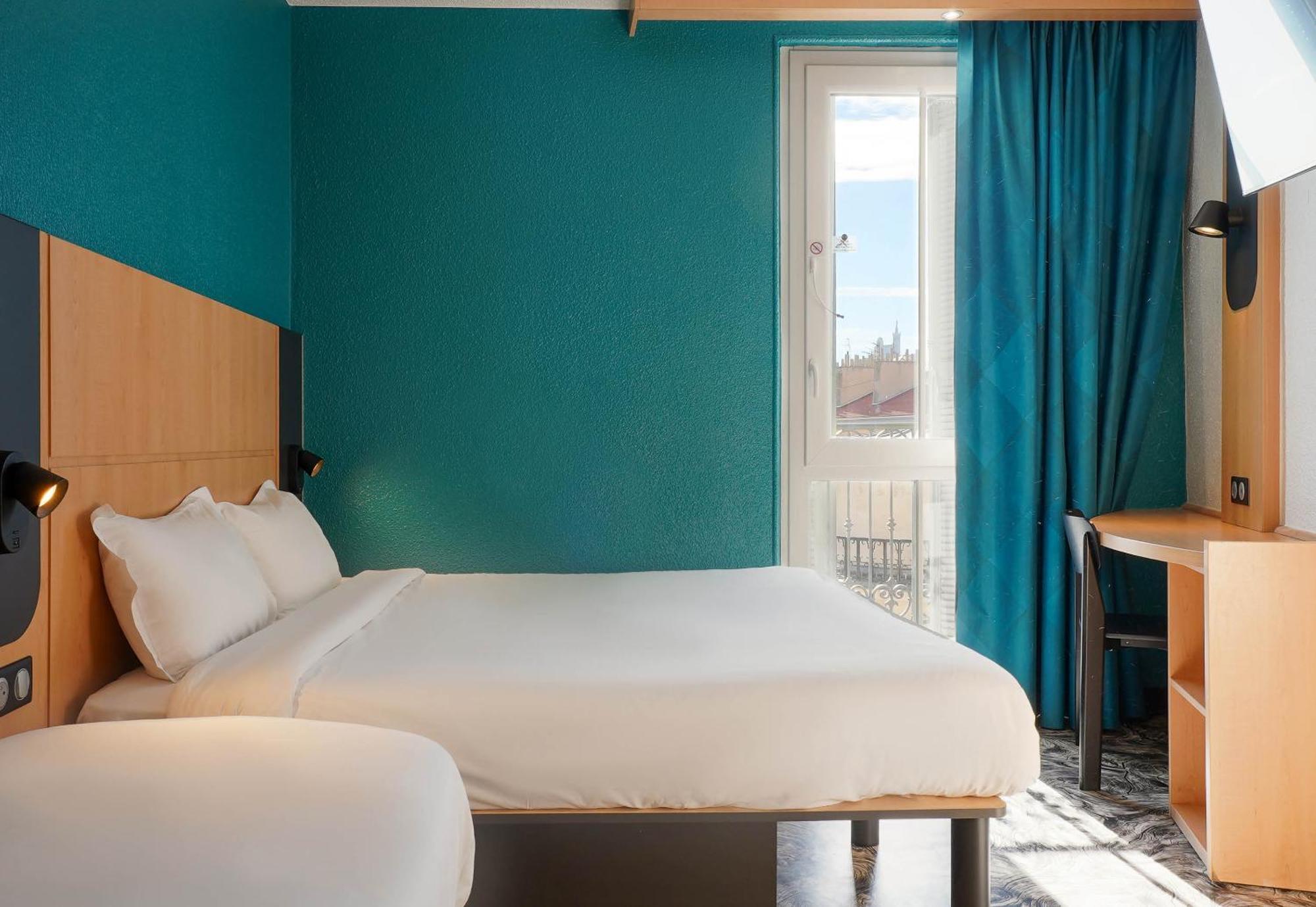 B&B Hotel Marseille Centre Vieux Port Екстериор снимка